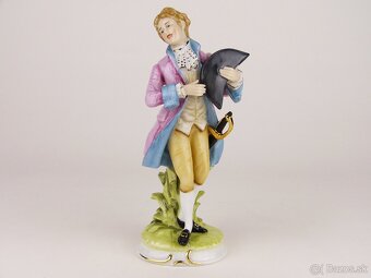 Porcelánová Soška - Šľachtic so Šabľou - 3