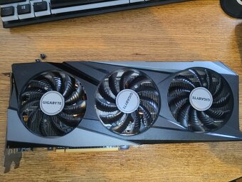 Gigabyte amd radeon rx 6700 xt 12gb - 3