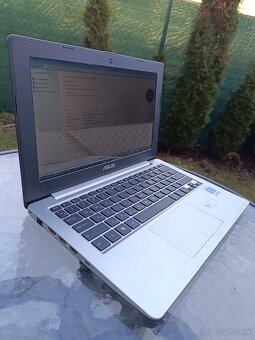 Kompaktný notebook ASUS X201E – 240GB SSD, Windows 7 - 3