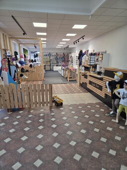 Obchodné priestory námestie v Brezne - 3