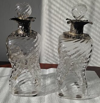 Unikatne stare sklenene flase - 3