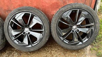 Octavia 4 letná sada 5x112 r18 - 3