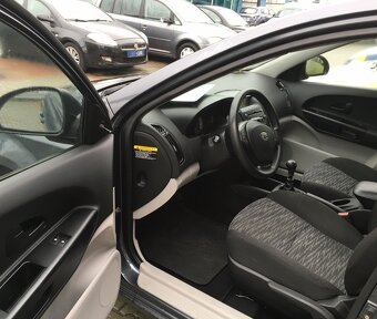 Kia Cee'd Sportswagon 1.6 CRDi SK ŠPZ - 3