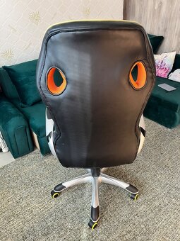 Herné kreslo / stolička - 3