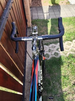 Cestný bicykel CUBE - 3