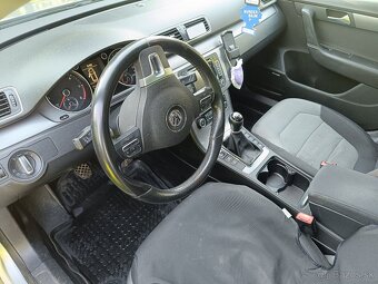 VW Passat B7 - 3