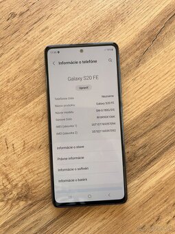 Samsung Galaxy S20 FE 128GB - 3
