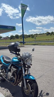 Suzuki bandit 600 - 3