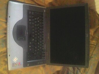 predam tieto notebooky - 3