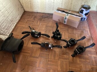 Páčka smeroviek a stieračov - 3