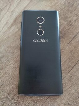 Mobilny telefon Alcatel5 - 3