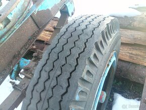 vlečka autovlek 7t , 8.25-20 - 3