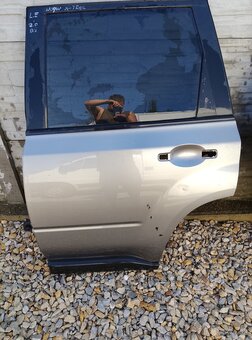 Dvere Nissan X-Trail T31 - 3