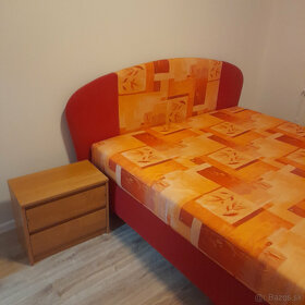 Manželská posteľ vo veľmi dobrom stave bez poškodení, 160x20 - 3