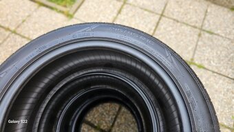 NOKIAN WETPROOF 215/45 R16 - 3