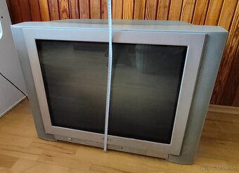 Televízor LG RZ-29FA34RB - 3