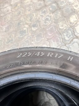 Matador 225/45R17 zimné - 3