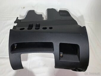 Obloženie interiéru pod volantom VW Passat B5 - 3