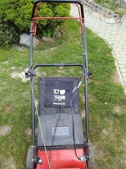 Predám kosačku z pojazdom Einhel - 3