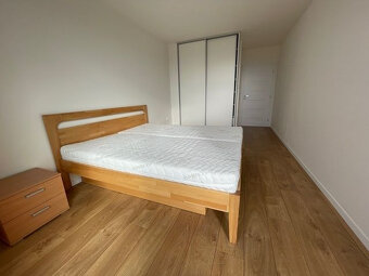 Štýlový 2-izbový byt s balkónmi na prenájom – centrum Žiliny - 3