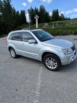 Suzuki Grand Vitara 1.9 DDIS 4x4 - 3