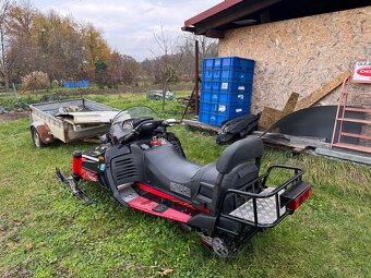 Snežný skúter Yamaha Vmax 600 - 3