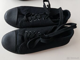 Čierne šnúrovacie plátenky - 3