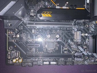 Predám základnú dosku Asus - 3
