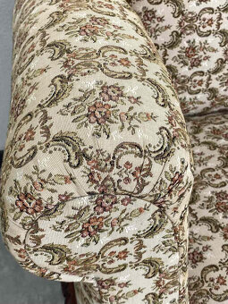 veľká starožitná pohovka s levími labami - 3