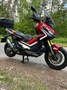 Honda x-adv 750 - 3