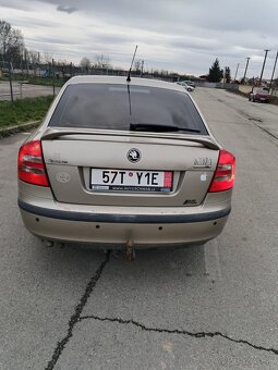 Rozpredám octaviu 2 - 3