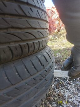 Predám letné 4ks 205/60R16 DOT 4820 - 3