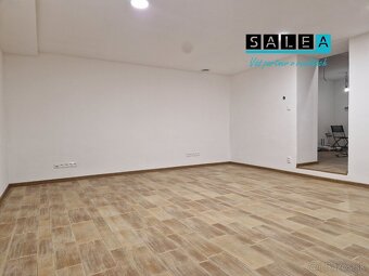 Prenájom pre pestrú ponuku služieb pešia zóna Šaľa 200 m2 al - 3