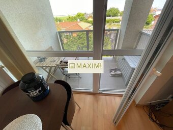 Ponúkame na predaj 2- izbový byt na ulici Majerská - 3