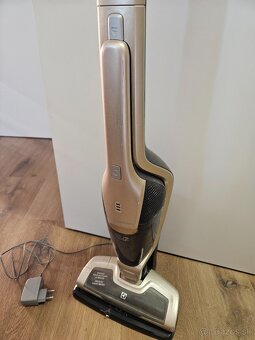 Ručný vysávač Electrolux - 3