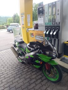 Kwaki ZX9R E2 2001. - 3