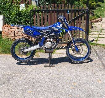 Yamaha yzf 250 - 3