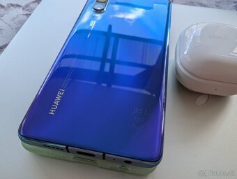 Huawei P30 128 GB + 6 GB RAM - 3