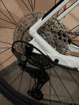 Kellys Gate 30 29 bicykel, biela L - 3