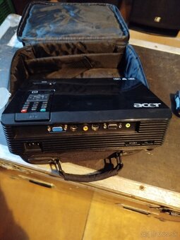 projektor Acer X112 - 3