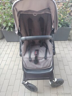 Bugaboo Fox 2 + letná strieška - 3