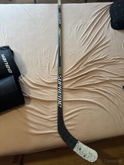 Hokejová výstroj - 3