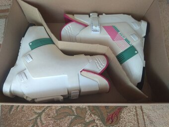 Darujem Lyže a lyžiarky - 3