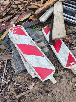 Na predaj dočasne značenie značky - 3