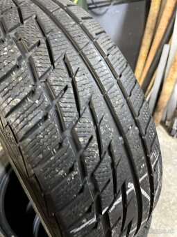 Sada zimné 225/55 r17 - 3