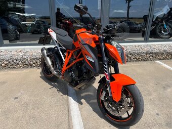 KTM 1290 Super Duke R - 3
