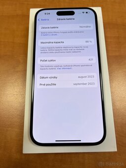 Apple iPhone 15 Pro Black - 3