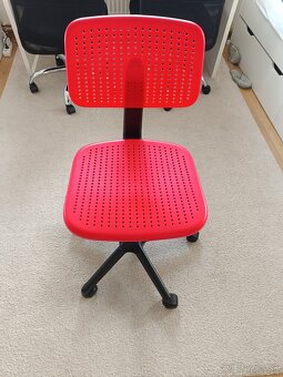 Detská stolička kolieskami - 3