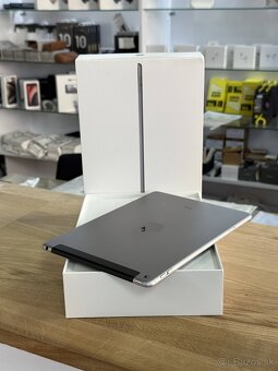 Apple iPad Air 3 64GB Space Gray - 3