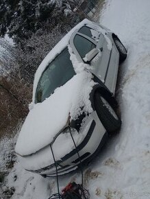 Golf 4 motor 1,4i na náhradné diely alebo v celku za 300 - 3